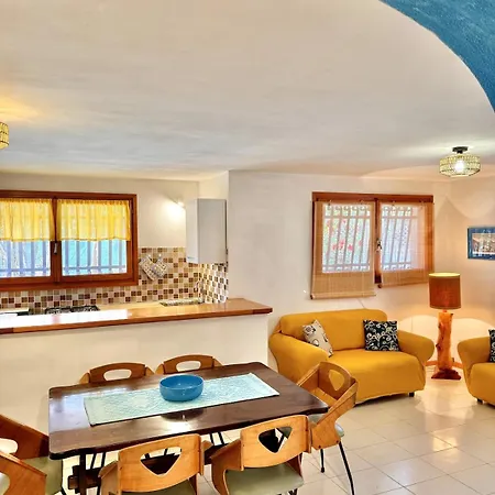 Nura's - Casa Ibisco Hébergement de vacances *